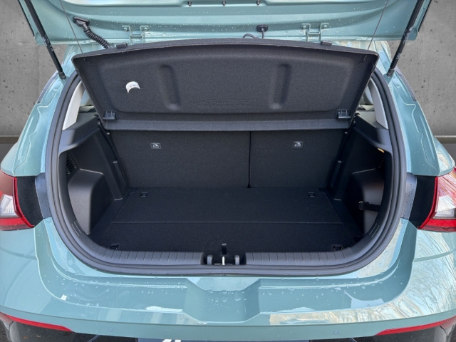 Fahrzeugabbildung Hyundai i20 FL MY26 1.0 T-GDI DCT Trend Navi Digitales Cockpit LED Apple CarPlay Android Auto