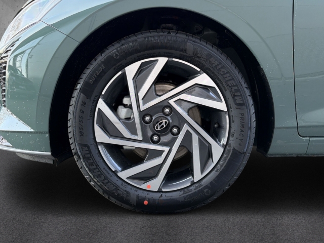 Fahrzeugabbildung Hyundai i20 FL MY26 1.0 T-GDI DCT Trend Navi Digitales Cockpit LED Apple CarPlay Android Auto