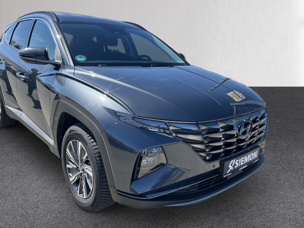 Fahrzeugabbildung Hyundai TUCSON HEV 1.6 T-GDi 6AT 4WD Trend Assist-P. el.Heckklappe Navi Digitales Cockpit