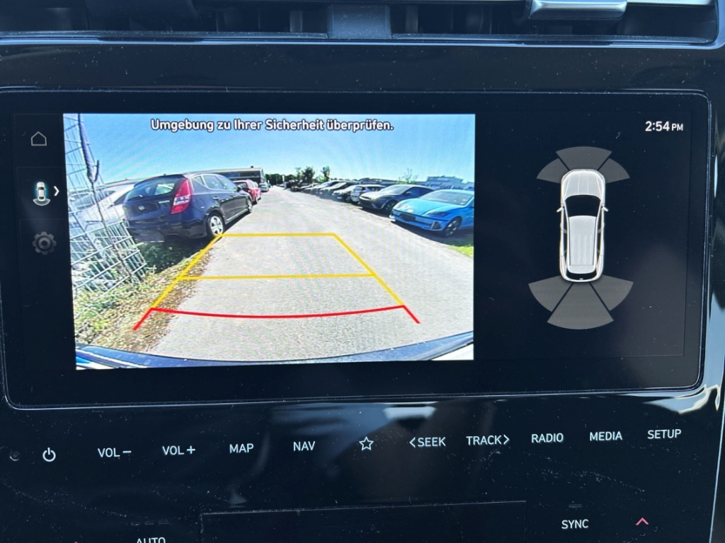 Fahrzeugabbildung Hyundai TUCSON HEV 1.6 T-GDi 6AT 4WD Trend Assist-P. el.Heckklappe Navi Digitales Cockpit