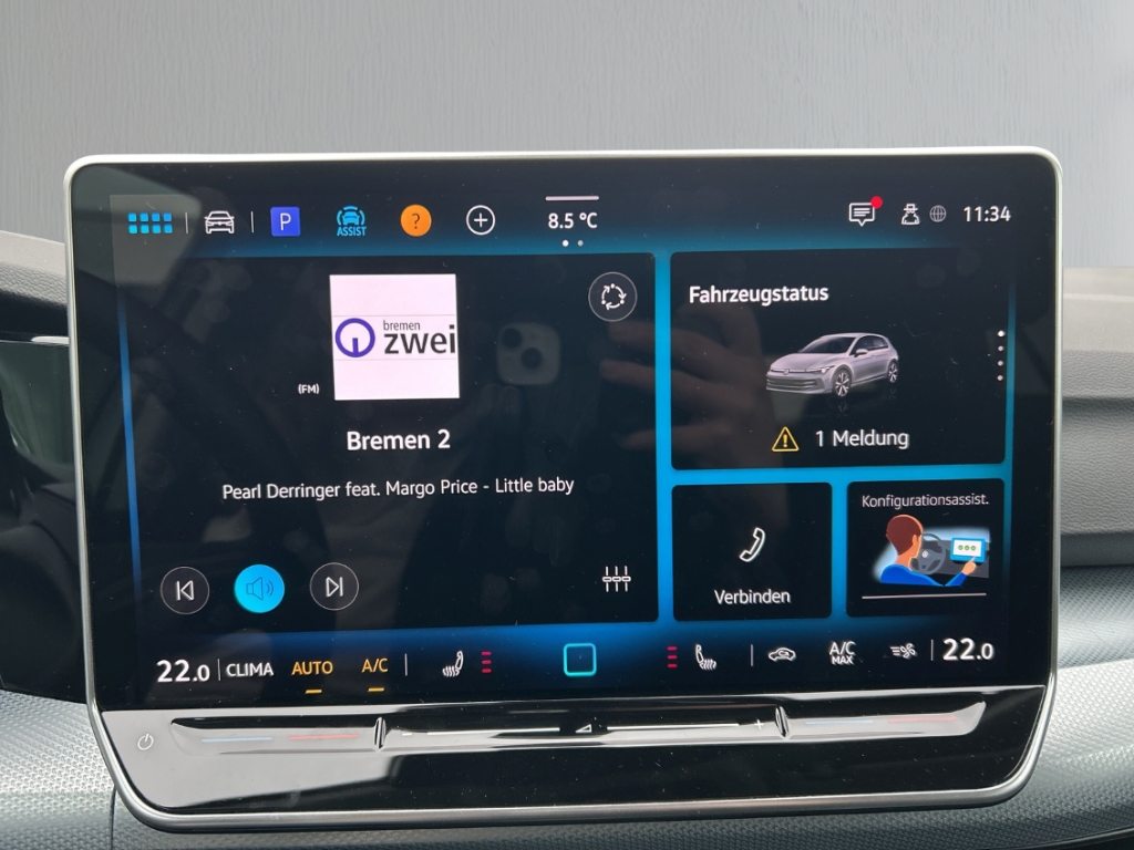 Fahrzeugabbildung Volkswagen Golf Life 1.5 eTSI DSG OPF LED