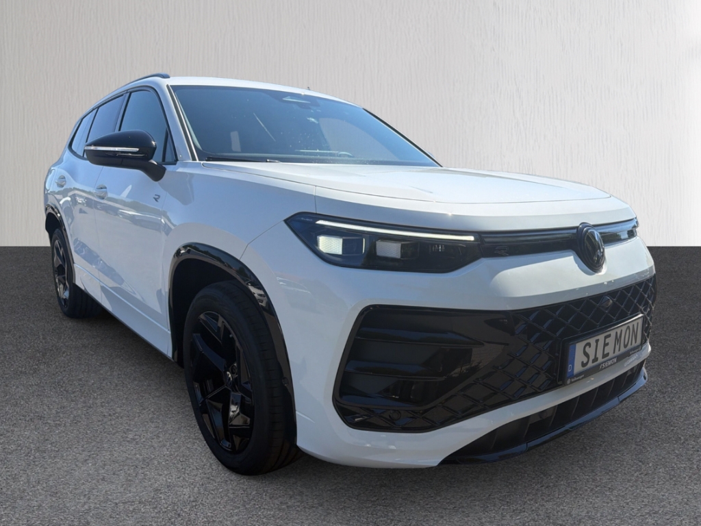 Fahrzeugabbildung Volkswagen Tayron R-Line 2.0 TDI DSG 4M Black Style AHK PANO
