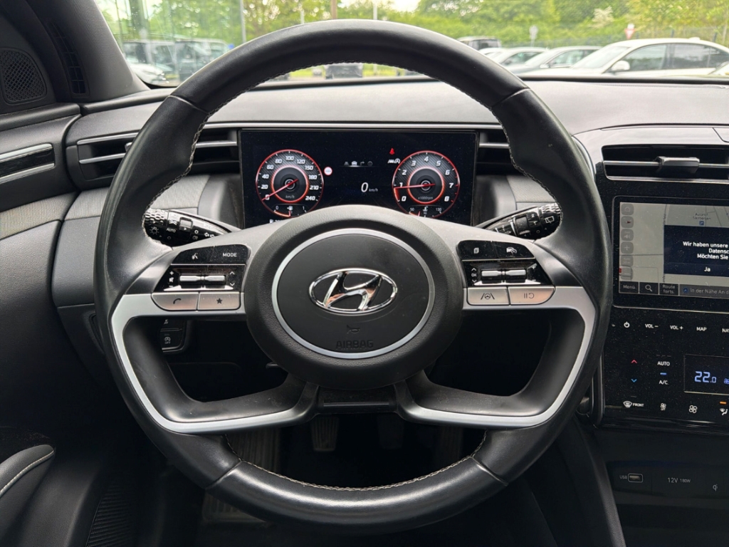 Fahrzeugabbildung Hyundai TUCSON 1.6 T-GDi MT 2WD ADVANTAGE Navi Digitales Cockpit Soundsystem