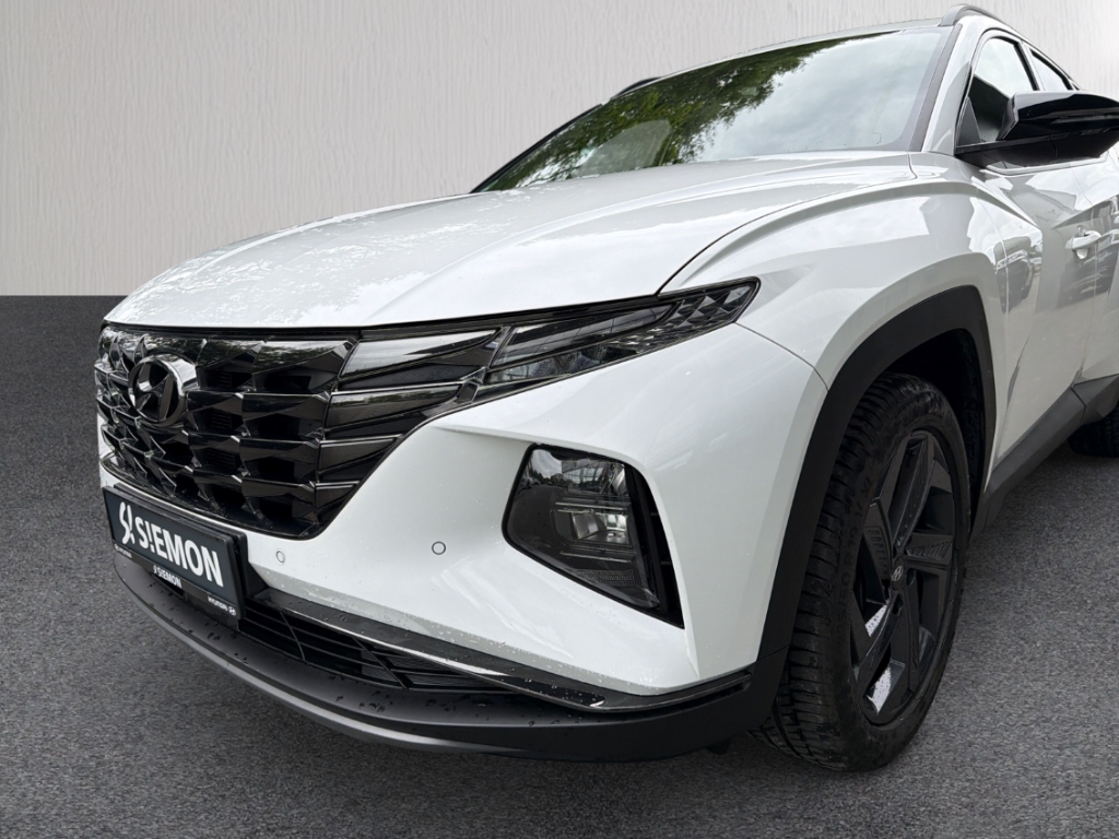 Fahrzeugabbildung Hyundai TUCSON 1.6 T-GDi MT 2WD ADVANTAGE Navi Digitales Cockpit Soundsystem