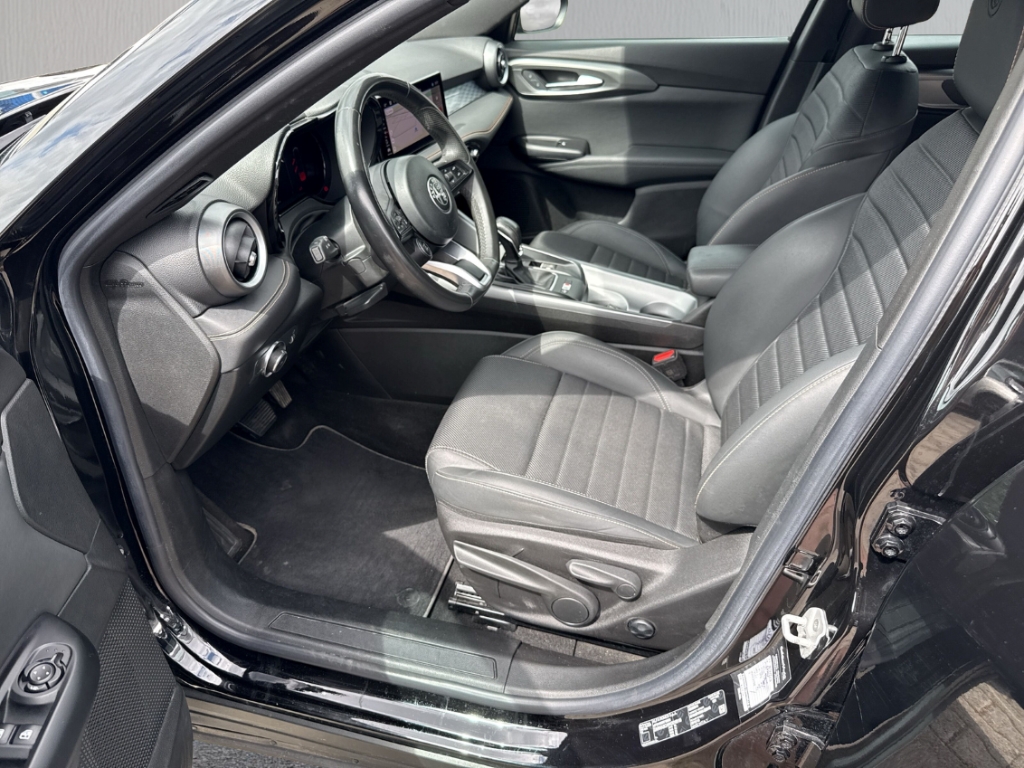Fahrzeugabbildung Alfa Romeo Tonale Ti 1.5 NAVI LED R-Kam Klima PDC Tempo