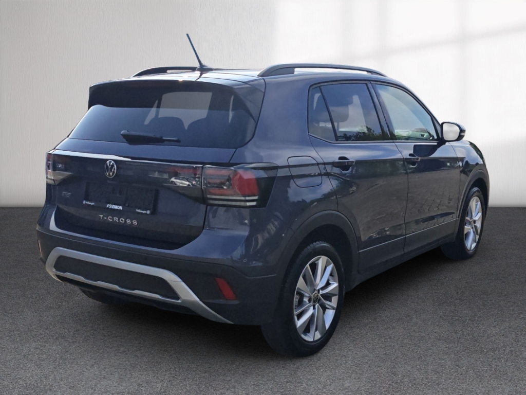 Fahrzeugabbildung Volkswagen T-Cross 1.0 TSI DSG Life LED IQ Drive SHZ LM17