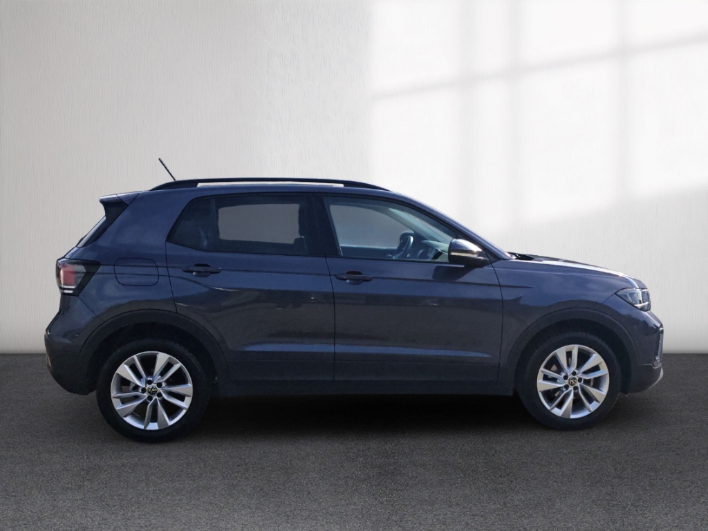 Fahrzeugabbildung Volkswagen T-Cross 1.0 TSI DSG Life LED IQ Drive SHZ LM17