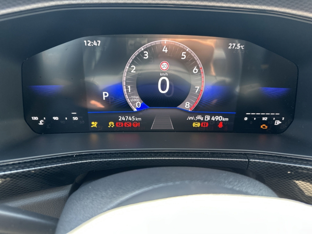 Fahrzeugabbildung Volkswagen T-Cross 1.0 TSI DSG Life LED IQ Drive SHZ LM17