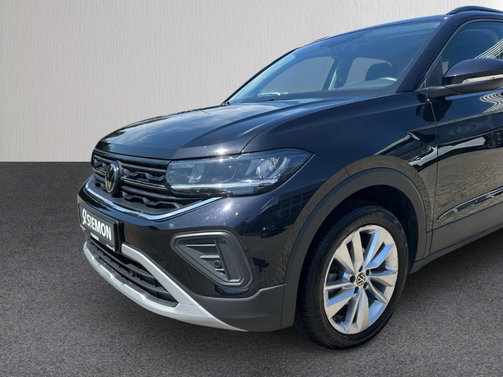 Fahrzeugabbildung Volkswagen T-Cross 1.0 TSI DSG Life LED IQ Drive SHZ LM17