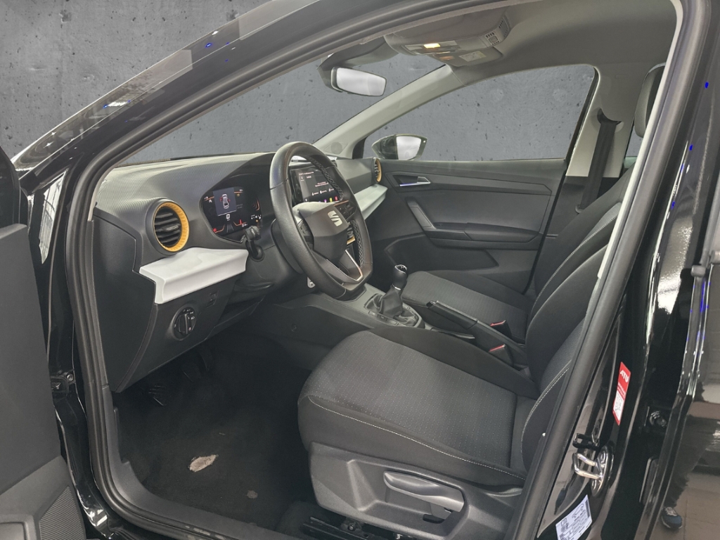 Fahrzeugabbildung SEAT Ibiza 1.0 TSI Style NAVI LED SHZ FULL LINK DIGICOCKP