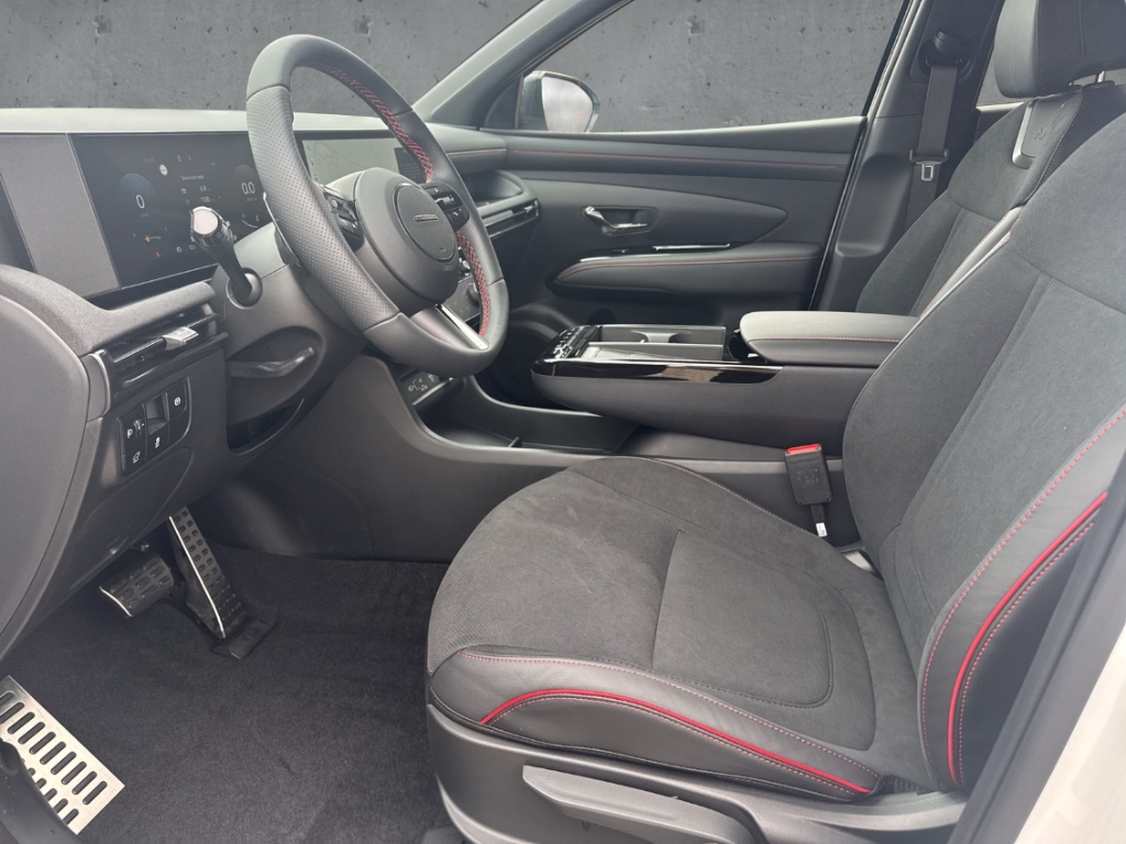 Fahrzeugabbildung Hyundai TUCSON FL MY26 1.6 T-GDI DCT 2WD N-Line Navi Digitales Cockpit LED ACC