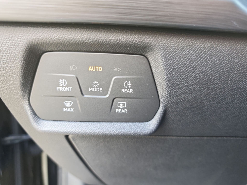 Fahrzeugabbildung CUPRA Leon LEON ST 2.0 TSI VZ 4Drive