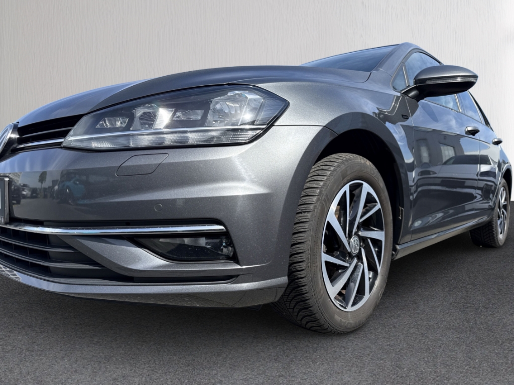 Fahrzeugabbildung Volkswagen Golf VII 1.0 TSI Kinders. Vorb. Klimaautom SHZ