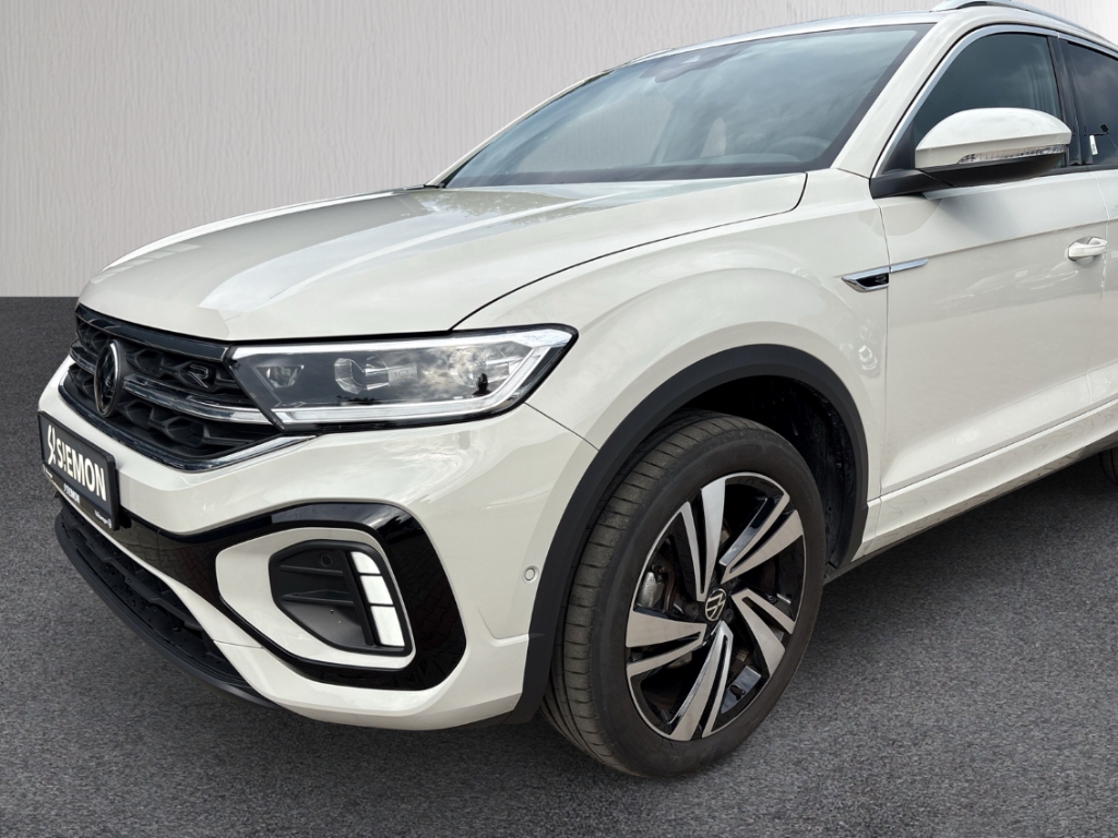 Fahrzeugabbildung Volkswagen T-Roc R-Line 1.5 TSI DSG IQ.Drive LED SHZ EasyOpen DigiCock