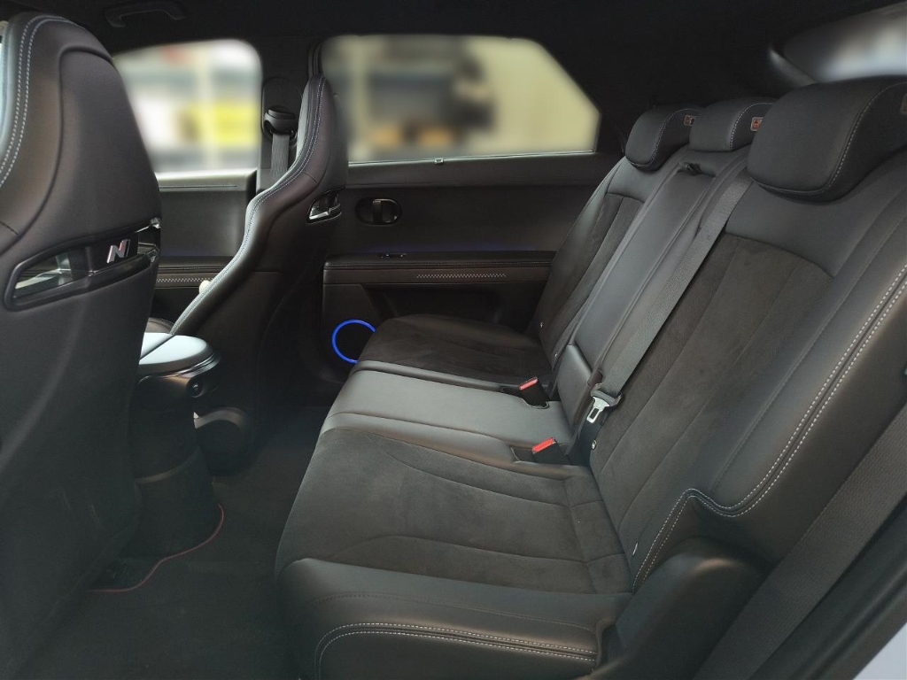Fahrzeugabbildung Hyundai IONIQ 5 4WD 84kWh N-Performance Sitz-Paket HUD Navi Leder Digitales Cockpit