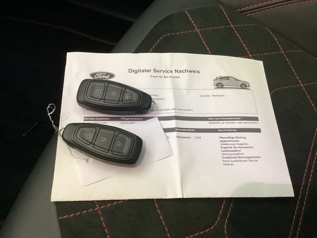 Fahrzeugabbildung Ford Puma 1.0 EcoBoost ST-Line X LED Navi WinterP Tei