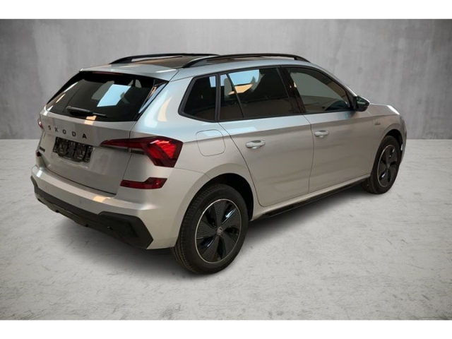 Fahrzeugabbildung SKODA Kamiq 1.0 TSI DSG Monte Carlo MatrLED ACC Pano Kessy RKam
