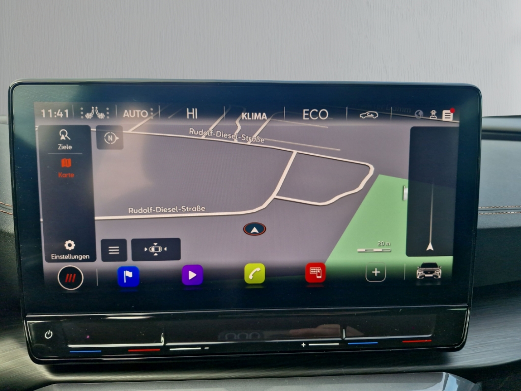 Fahrzeugabbildung CUPRA Formentor 1.4 TSI e-Hybrid LED SHZ NAVI PDC Beat Digitales Cockpit ACC Apple CarPlay