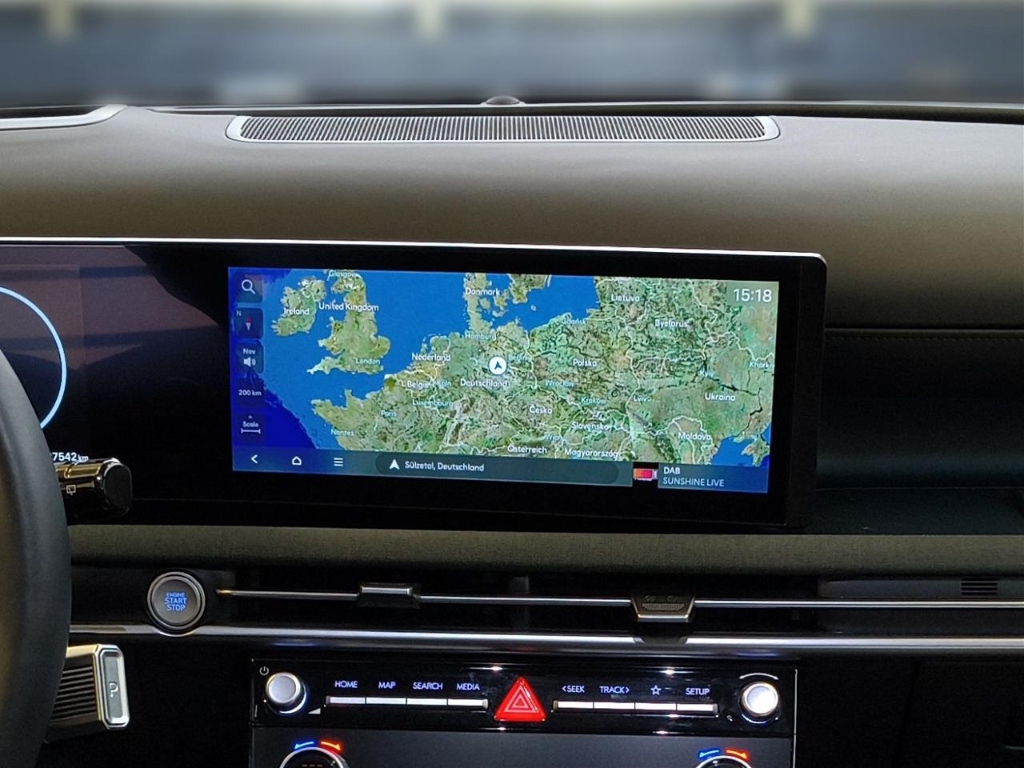 Fahrzeugabbildung Hyundai TUCSON FL PHEV 1.6 AT 4WD MY25 Prime Assist-P Pano Dig-Key MATRIX-LED Leder Digitales Cockpit