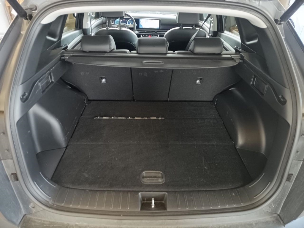 Fahrzeugabbildung Hyundai TUCSON FL PHEV 1.6 AT 4WD MY25 Trend Navi Digitales Cockpit LED