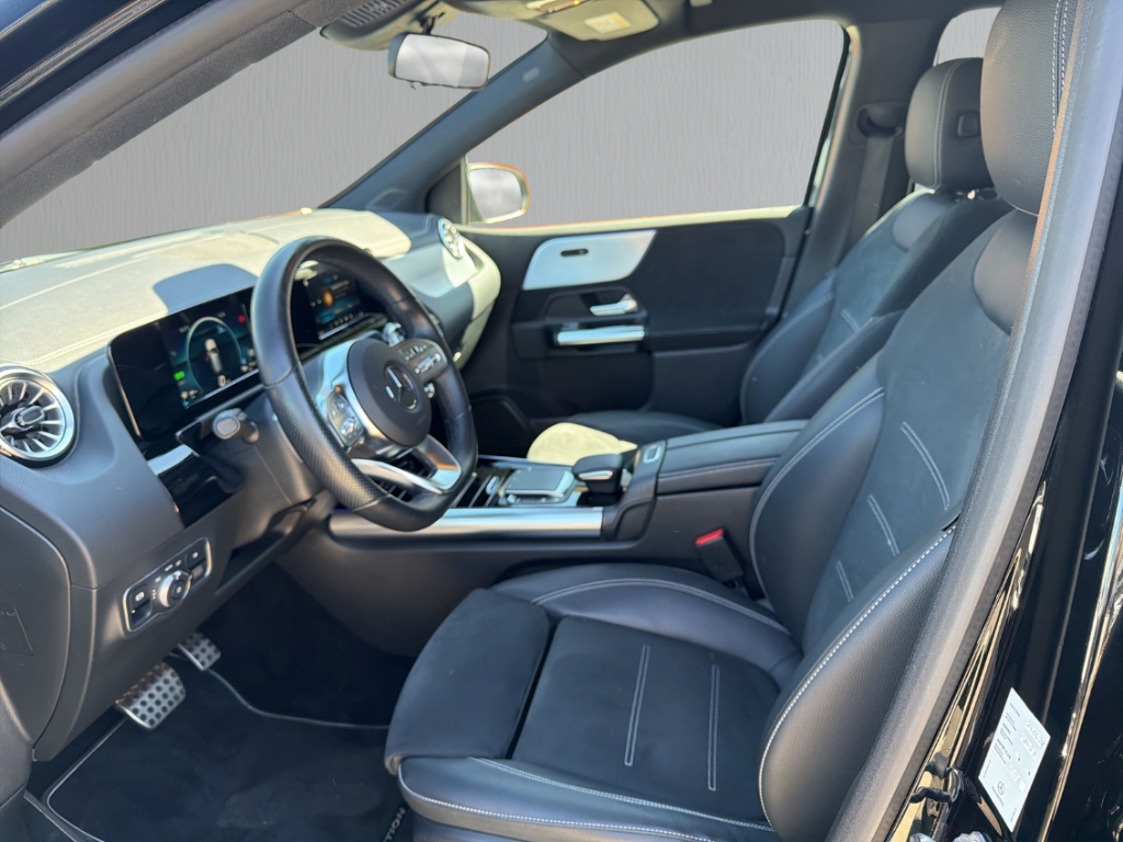 Fahrzeugabbildung Mercedes-Benz B 250 e Edition AMG Exterieur R-Kamera SHZ Tempomat
