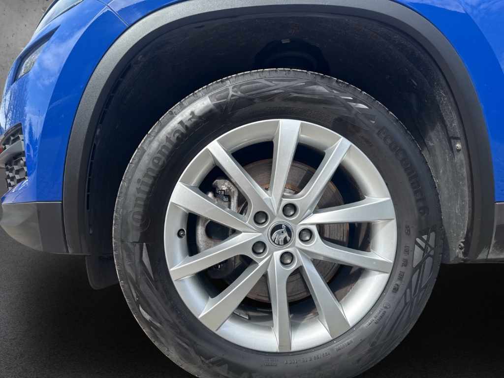 Fahrzeugabbildung SKODA Kodiaq 2.0 TDI Style 4x4 AHK LED NAVI PDC PANO Canto El. Digitales Cockpit