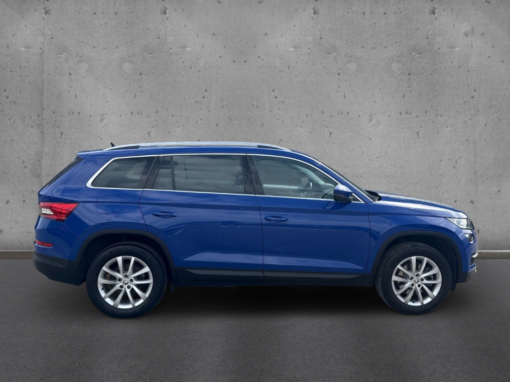 Fahrzeugabbildung SKODA Kodiaq 2.0 TDI Style 4x4 AHK LED NAVI PDC PANO Canto El. Digitales Cockpit