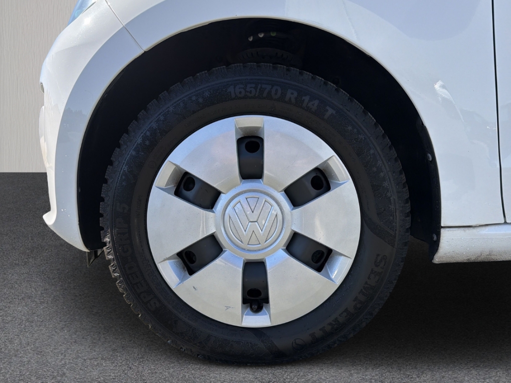 Fahrzeugabbildung Volkswagen up! 1.0 take move Klimaanlage Tagfahrlicht