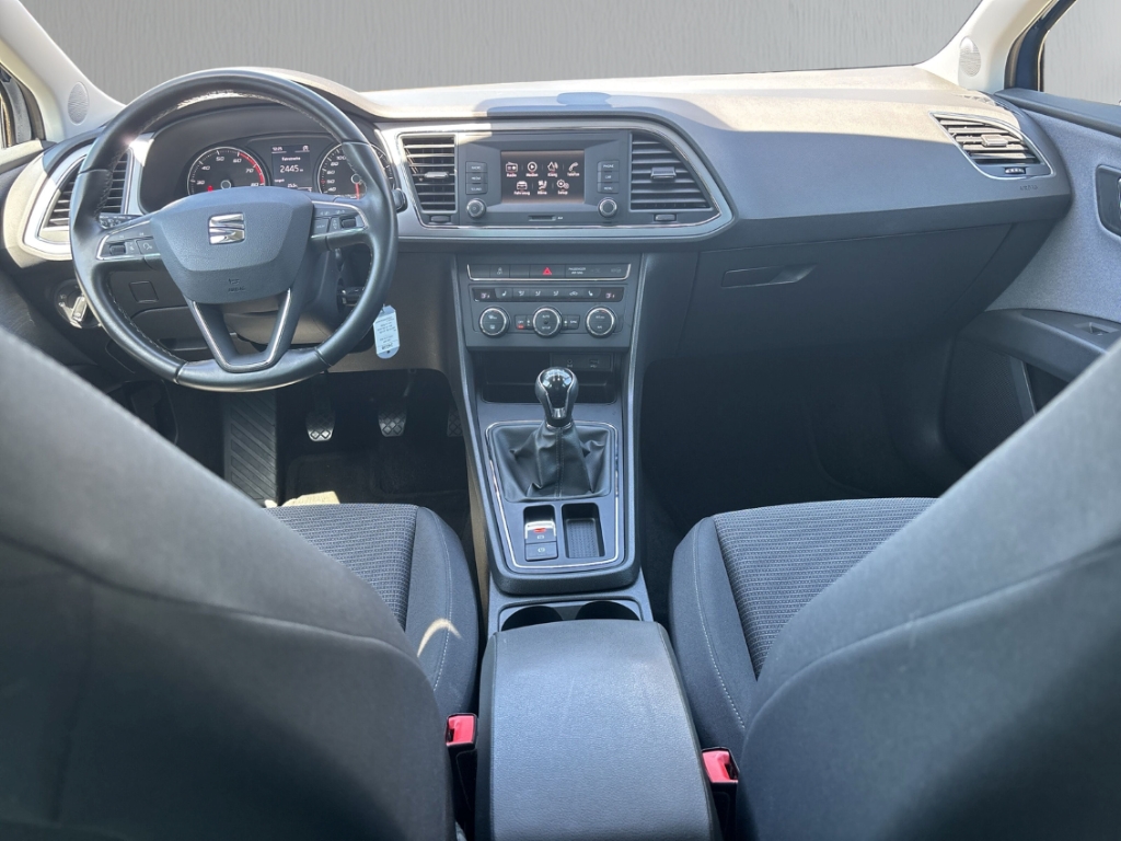 Fahrzeugabbildung SEAT Leon 1.2 TSI Style Winterpaket Bluetooth