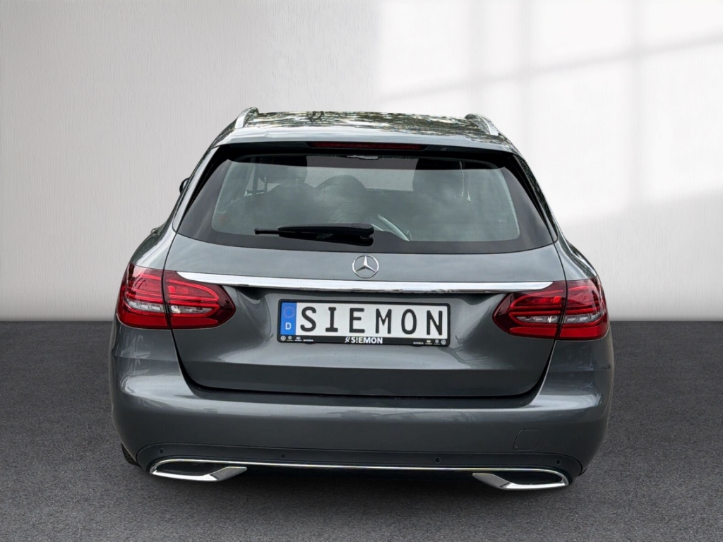 Fahrzeugabbildung Mercedes-Benz C 180 T CGI 9G Avantgarde AHK Nav Pano Temp RKam