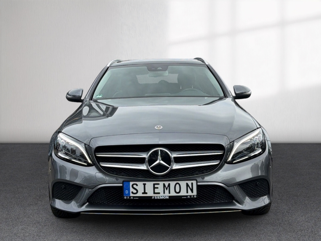 Fahrzeugabbildung Mercedes-Benz C 180 T CGI 9G Avantgarde AHK Nav Pano Temp RKam