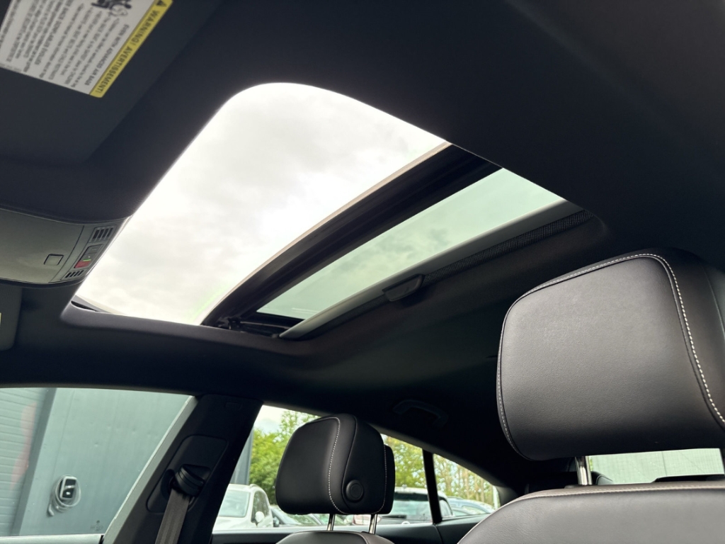 Fahrzeugabbildung Volkswagen Arteon 2.0 FSI 4M DSG R-Line IQLight Nav ACC SHZ