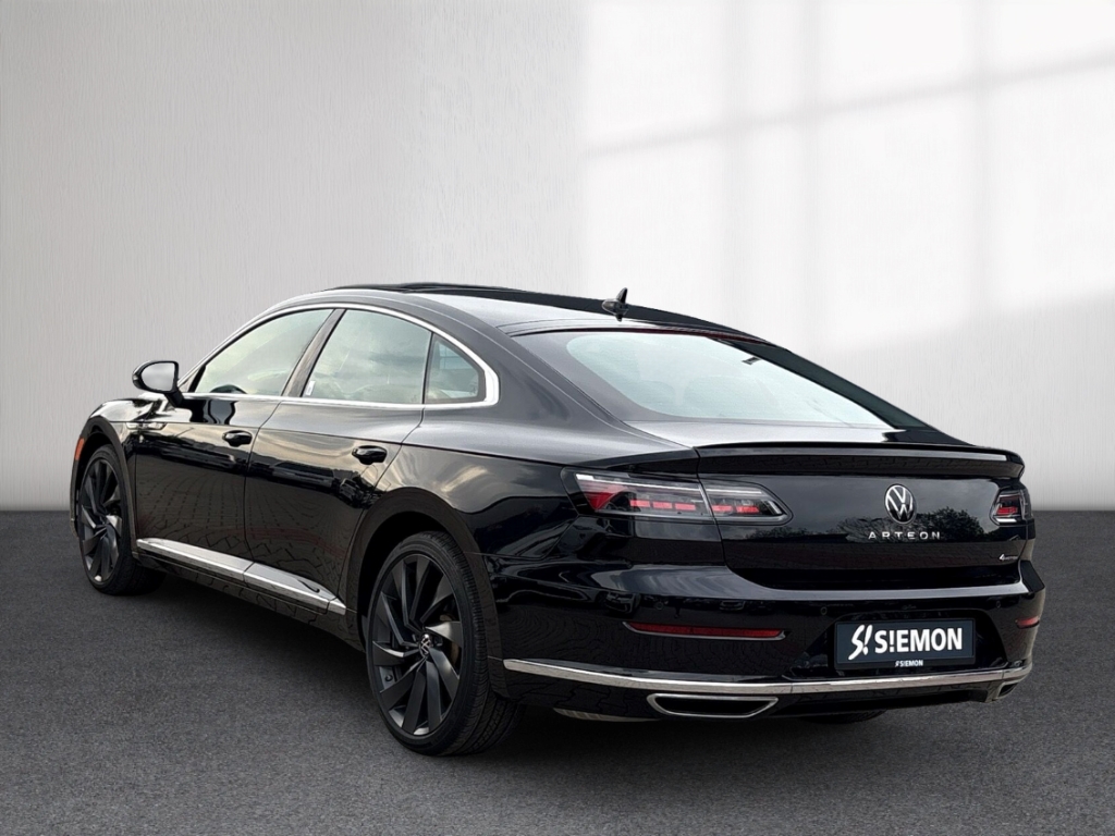 Fahrzeugabbildung Volkswagen Arteon 2.0 FSI 4M DSG R-Line IQLight Nav ACC SHZ