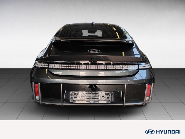Fahrzeugabbildung Hyundai IONIQ 6 77,4kWh 4WD UNIQ 20LM HUD Navi Digitales Cockpit Memory Sitze Soundsystem