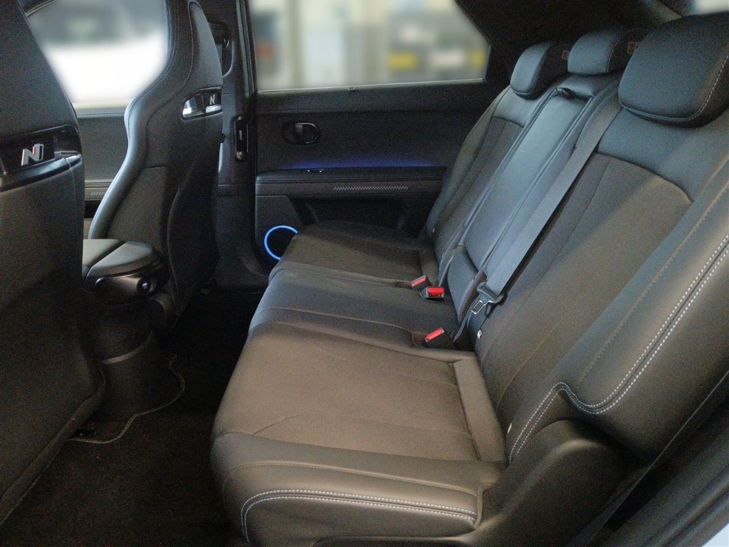 Fahrzeugabbildung Hyundai IONIQ 5 4WD 84kWh N-Performance HUD Navi Digitales Cockpit Sportpaket Soundsystem