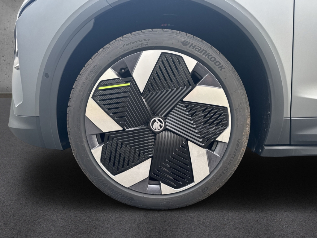 Fahrzeugabbildung SKODA Elroq RS Lounge 4x4 Maxx AHK Winter Wärmep. LM21