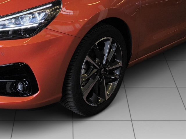 Fahrzeugabbildung Hyundai i30 FL Kombi 1.5 T-GDI DCT Advantage Plus-Paket MY25 Navi Digitales Cockpit LED ACC