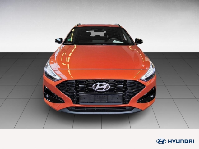 Fahrzeugabbildung Hyundai i30 FL Kombi 1.5 T-GDI DCT Advantage Plus-Paket MY25 Navi Digitales Cockpit LED ACC