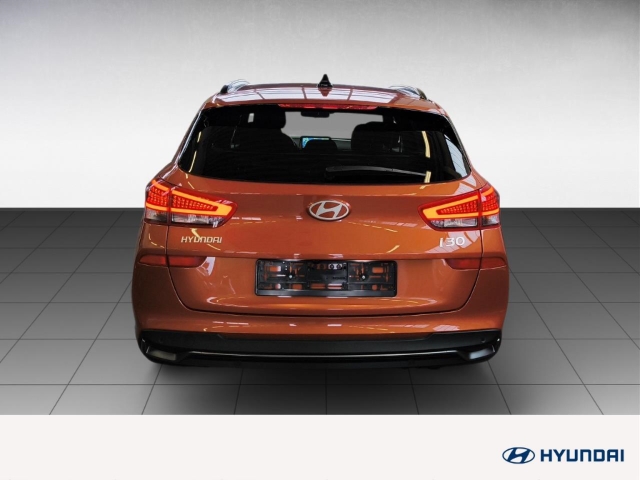 Fahrzeugabbildung Hyundai i30 FL Kombi 1.5 T-GDI DCT Advantage Plus-Paket MY25 Navi Digitales Cockpit LED ACC