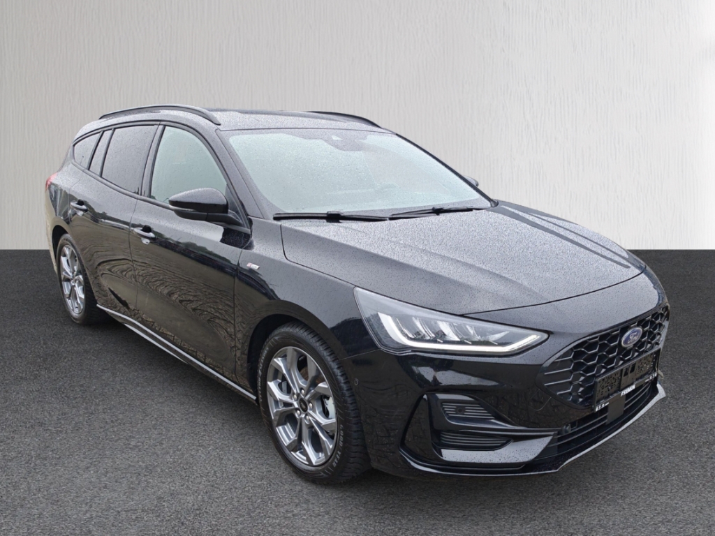 Fahrzeugabbildung Ford Focus Turnier 1.0 ST Line X AHK HUD ACC SHZ LHZ