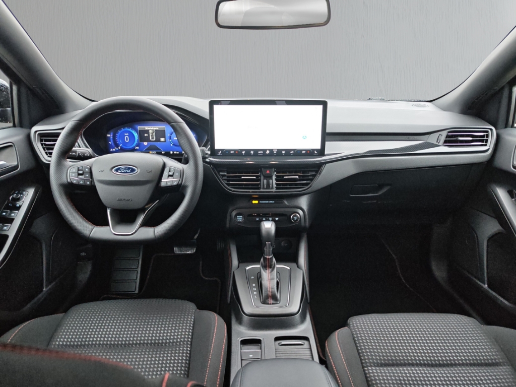 Fahrzeugabbildung Ford Focus Turnier 1.0 ST Line X AHK HUD ACC SHZ LHZ