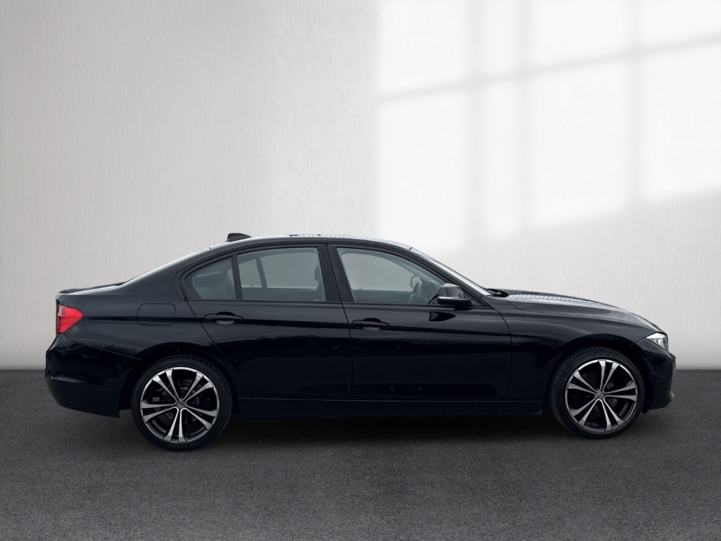 Fahrzeugabbildung BMW 316 i Limousine Klimaauto BT PDC SHZ 18LM Gewerbe
