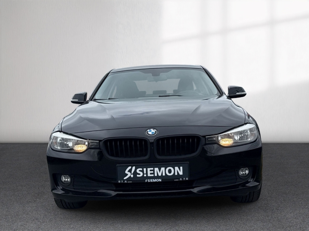 Fahrzeugabbildung BMW 316 i Limousine Klimaauto BT PDC SHZ 18LM Gewerbe