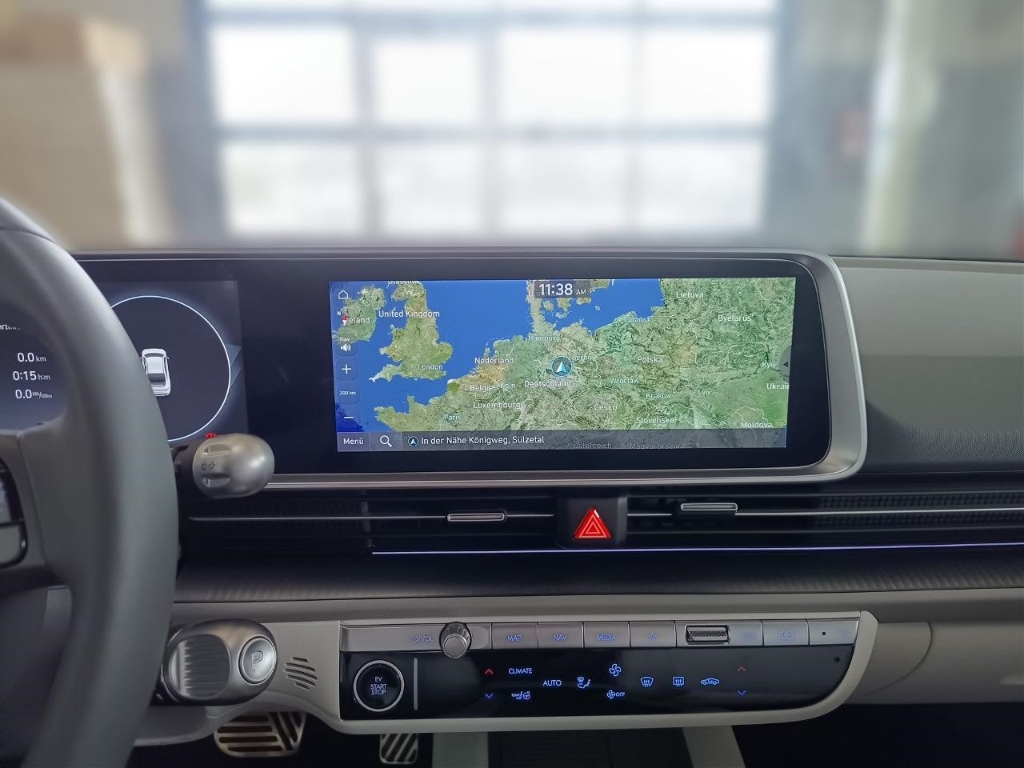 Fahrzeugabbildung Hyundai IONIQ 6 77,4kWh 2WD UNIQ Digi-Spiegel 20LM HUD Navi Digitales Cockpit Memory Sitze Soundsystem