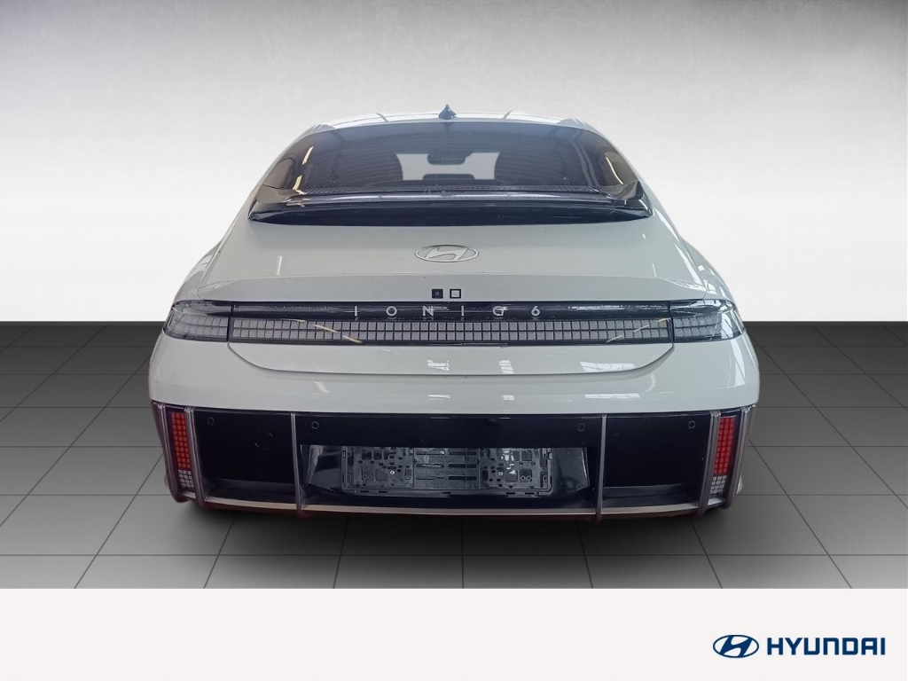 Fahrzeugabbildung Hyundai IONIQ 6 77,4kWh 2WD UNIQ Digi-Spiegel 20LM HUD Navi Digitales Cockpit Memory Sitze Soundsystem