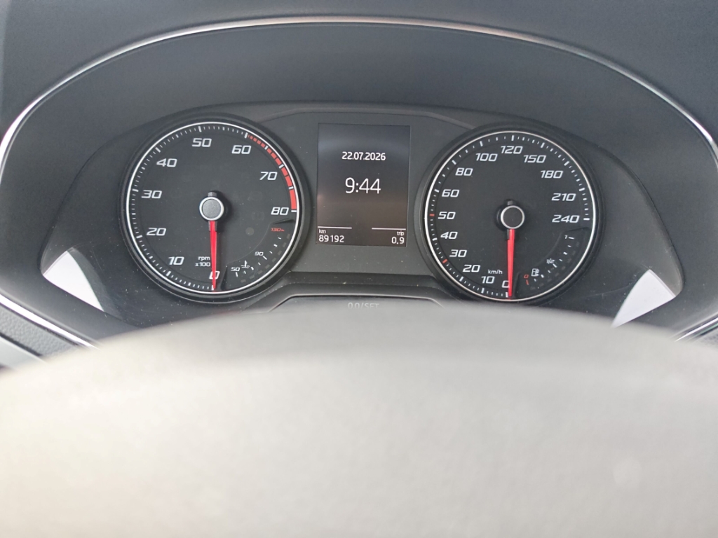 Fahrzeugabbildung SEAT Ibiza 1.0 TSI Style SHZ PDC LED Klima Navi