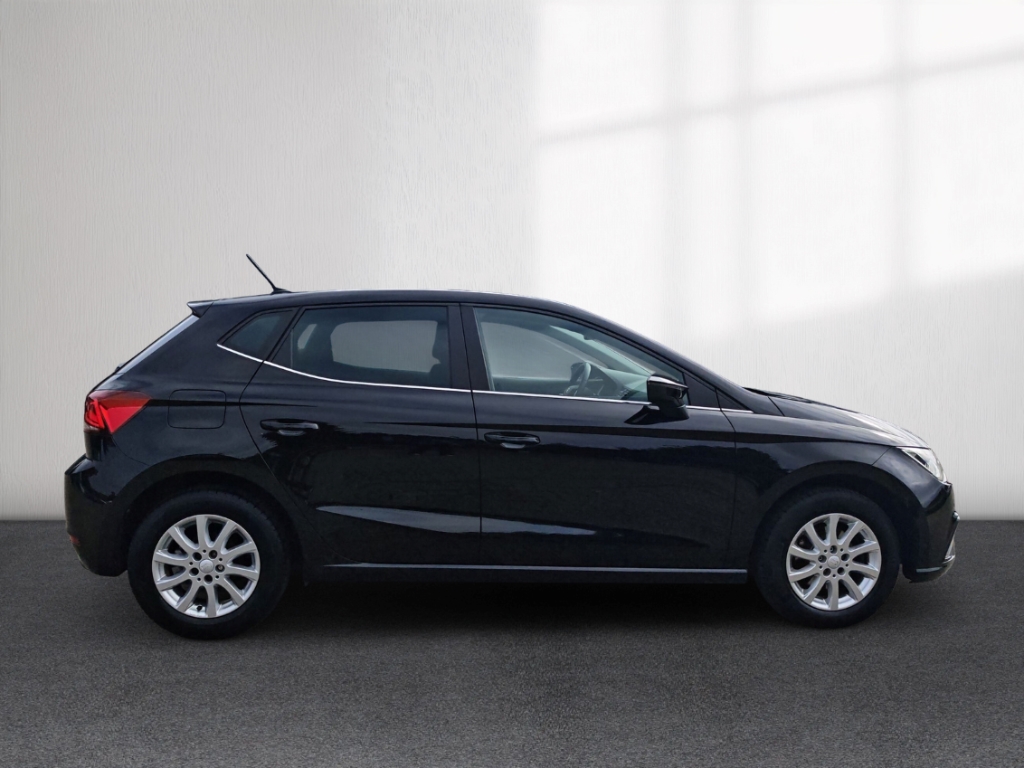 Fahrzeugabbildung SEAT Ibiza 1.0 TSI Style SHZ PDC LED Klima Navi