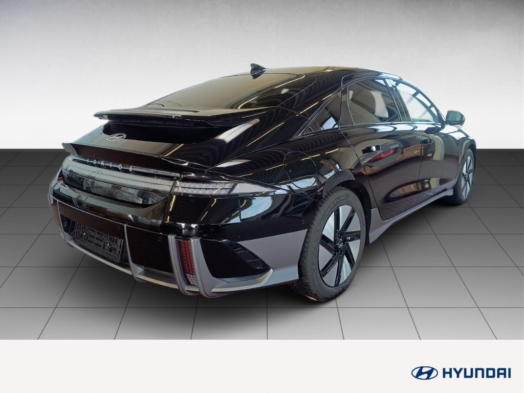 Fahrzeugabbildung Hyundai IONIQ 6 77,4kWh 4WD UNIQ HUD Navi Digitales Cockpit Memory Sitze Soundsystem Bose