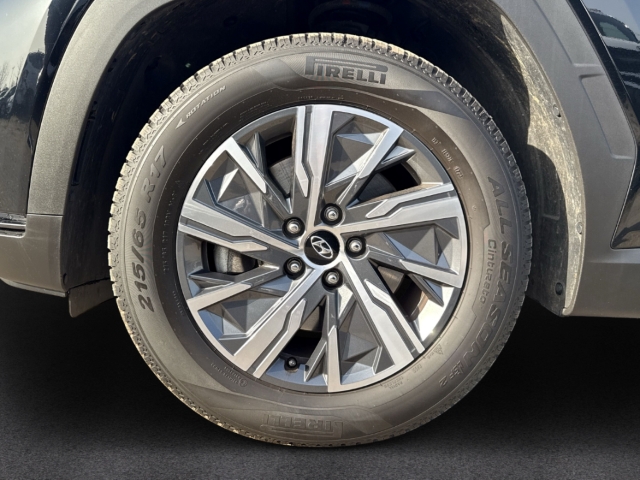 Fahrzeugabbildung Hyundai TUCSON 1.6 T-GDi MT 2WD Select Navi LED Funktions-P. Digitales Cockpit Apple CarPlay