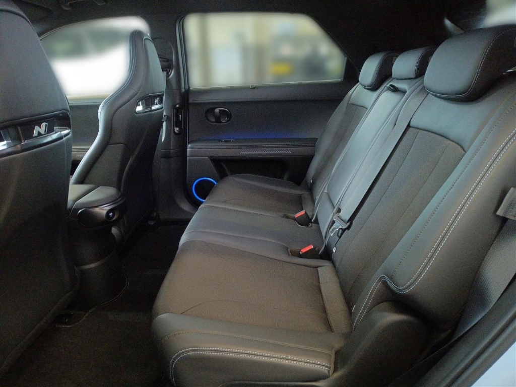 Fahrzeugabbildung Hyundai IONIQ 5 4WD 84kWh N-Performance HUD Navi Digitales Cockpit Sportpaket Soundsystem